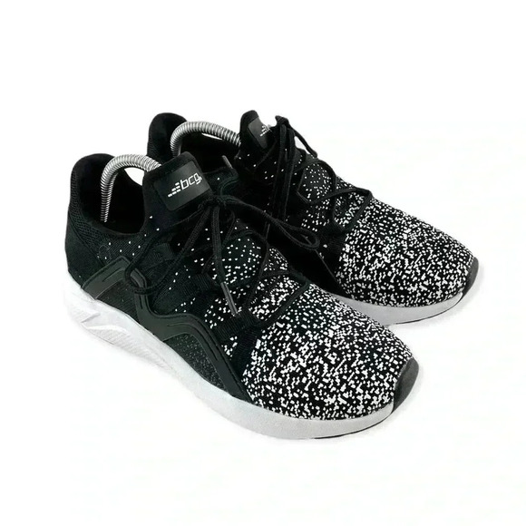 Lightweight Black Running Training Shoes Sz 7 M Slip on Women's - Picture 1 of 10